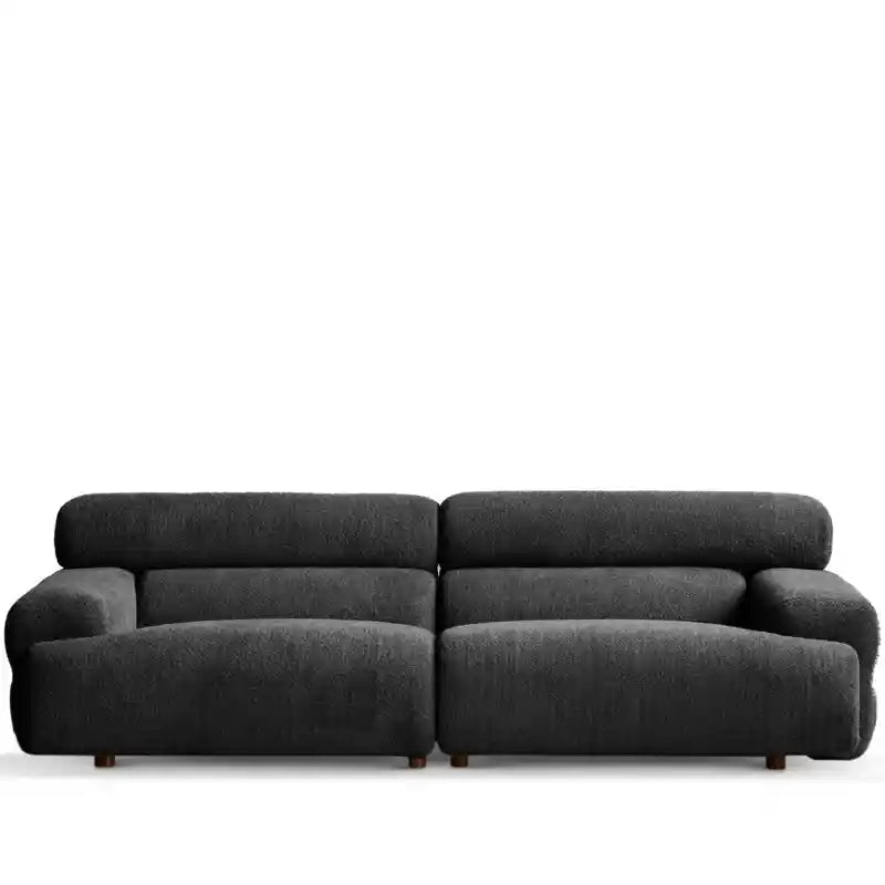 The modular form and pet-safe features enhance its family appeal.